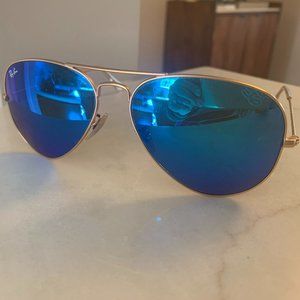 Ray Ban classic aviators